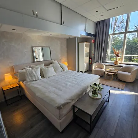 Hart Bed & Breakfast Warder